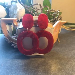 𝅺Oval Acrylic Statement Dangle Earrings